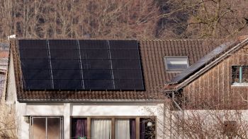 Steuerbefreiung für Einkünfte aus kleinen Photovoltaik-Anlagen:  Baden-Württemberg.de
